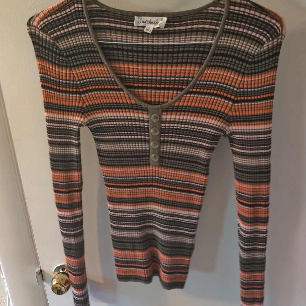 Ribbed long sleeve shirt